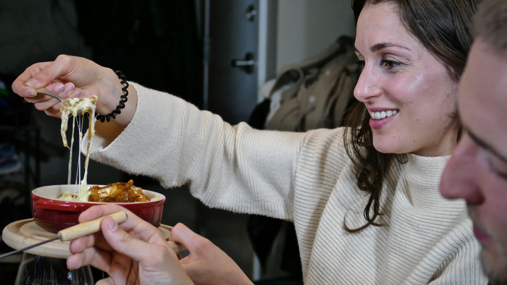 Unique Fondue Gift Ideas for a Festive Christmas Fondue Canada